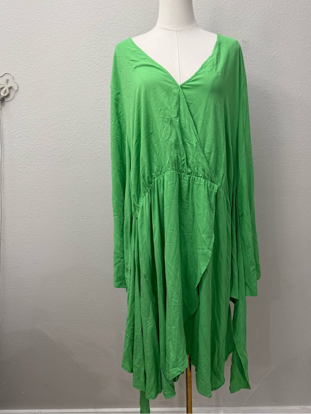 Eloquii Tie Waist Wrap Dress Vibrant Green sz 22 - Picture 2 of 4